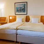 Inselhotel Rügen Hotel Goehren (Ruegen)