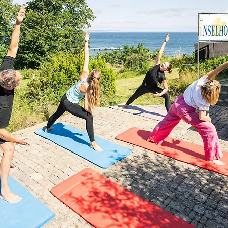 Inselhotel Ruegen 호텔