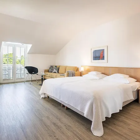 Inselhotel Ruegen 호텔 괴렌