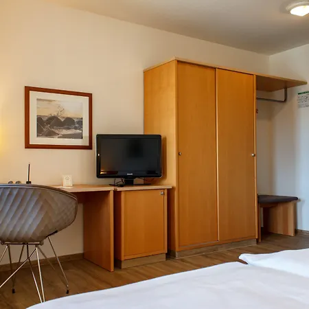 Inselhotel Ruegen Goehren (Ruegen)
